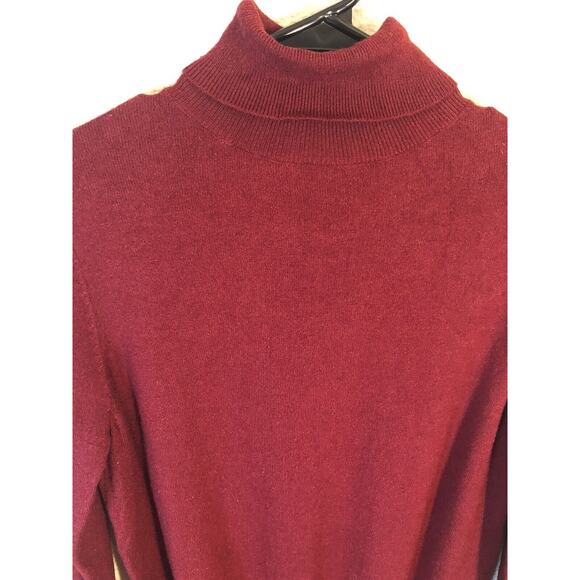 Turtleneck Sweater Womens Sz Lg Fitted Solid Red Embellished Cuffs Long Sleeves - Picture 5 of 10